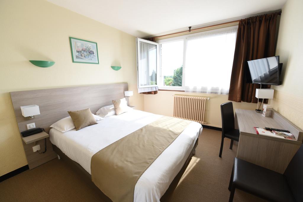 Hotel Continental Вьерзон Экстерьер фото